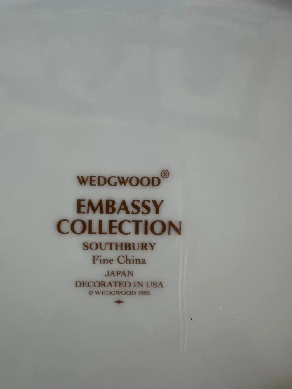 Wedgwood Embassy Collection Southbury Navy and Gold Trim Oval Serving Bowl